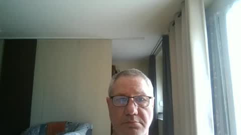wixer1970 online show from June 11, 12:14 pm