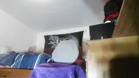 wolfman79 online show from July 2, 11:04 am