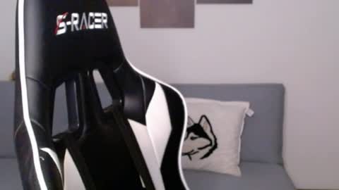 Alex online show from June 16, 2:37 am