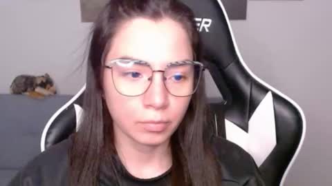 Alex online show from June 11, 2:22 am
