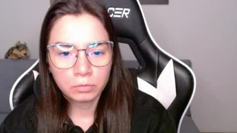 Alex online show from June 26, 1:33 am