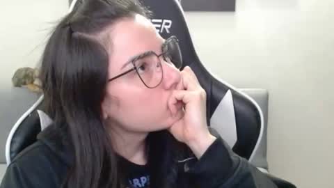 Alex online show from April 29, 2:38 am