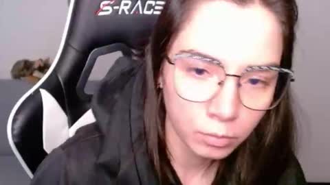 Alex online show from April 27, 1:47 am