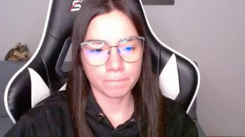 Alex online show from June 25, 3:36 am
