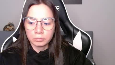 Alex online show from June 20, 2:29 am