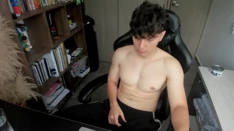 wolker_allan online show from December 16, 6:14 pm