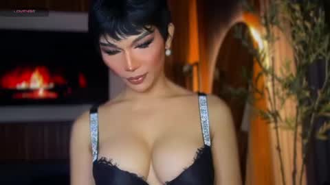 Julia online show from August 4, 4:41 am