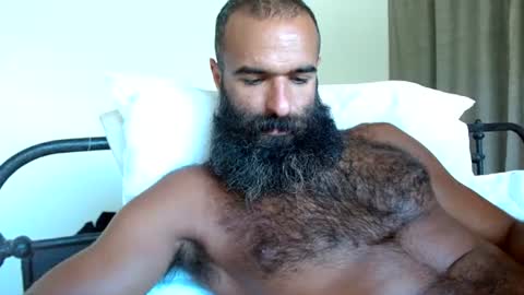 woof_wolf37 online show from June 13, 4:06 pm