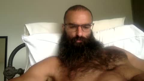 woof_wolf37 online show from April 27, 5:54 pm