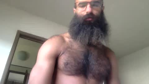 woof_wolf37 online show from April 28, 3:27 pm