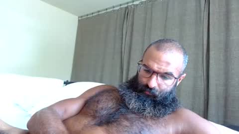 woof_wolf37 online show from June 26, 5:07 pm