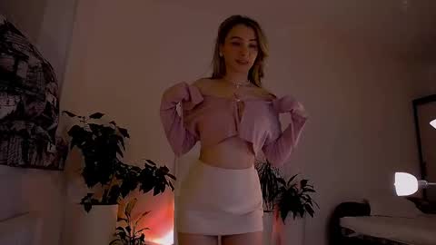 worldsbaby online show from February 21, 5:09 pm