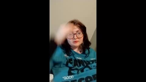 Clementine  online show from May 1, 8:14 pm