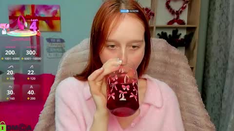 wow_emma_ online show from February 5, 1:36 pm