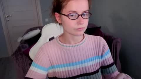 Rebecy online show from September 21, 1:48 pm