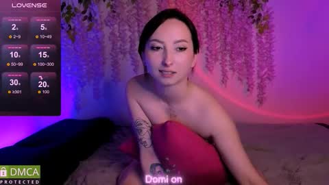 Sue online show from November 8, 9:45 am