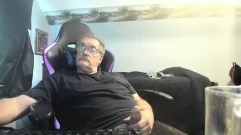 wowsers2022 online show from October 11, 3:15 pm