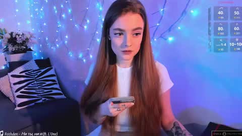 Snapshot of wxiuixw chatting on February 26, 7:42 pm Sonya online show from February 26, 7:42 pm