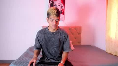 wyatt online show from September 29, 11:31 am