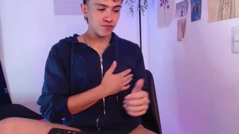 Snapshot of wyatt_444 chatting on December 28, 5:14 pm wyatt online show from December 28, 5:14 pm