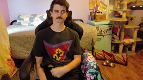 Wyatt online show from October 7, 8:16 pm