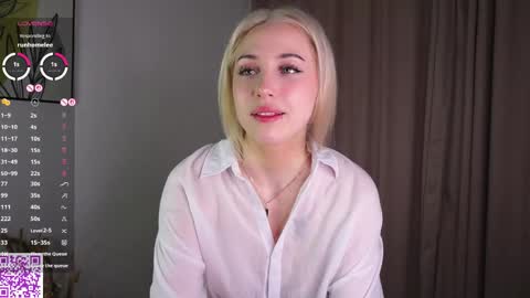 Lily online show from March 17, 10:26 pm