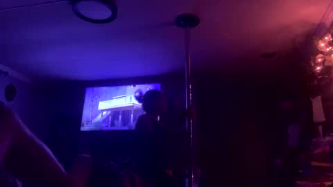 Whatyouwantbest online show from October 7, 7:26 am