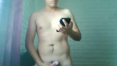 x_andrescam online show from May 7, 3:41 pm