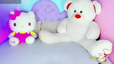 Maria Juliana online show from July 12, 1:03 pm