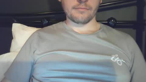 x_yes online show from December 15, 7:43 pm