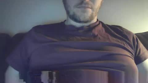 Snapshot of x_yes chatting on March 9, 11:46 pm x_yes online show from March 9, 11:46 pm