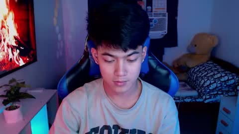 Prince Aldrian  online show from February 13, 7:56 am