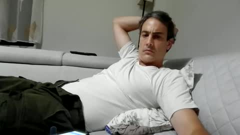 xalegarmax online show from September 12, 10:23 pm