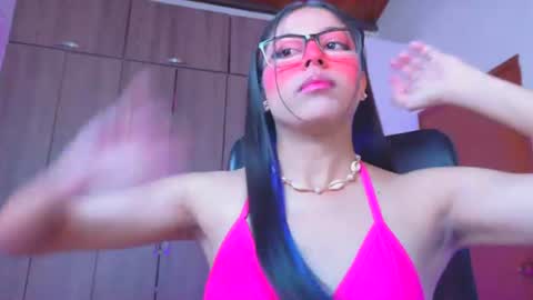 XALLYSONX online show from August 1, 12:07 pm