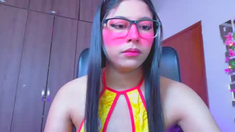 XALLYSONX online show from July 3, 1:16 pm