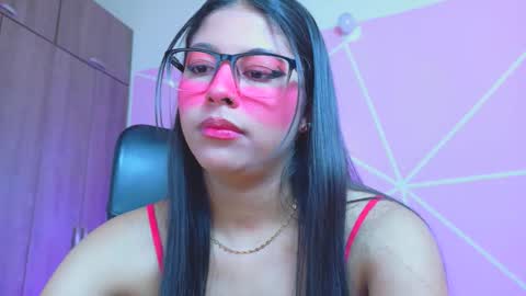 XALLYSONX online show from April 26, 1:42 pm