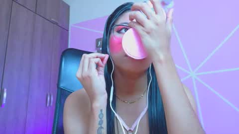 XALLYSONX online show from April 25, 12:51 pm