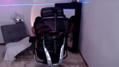 xambar_22x online show from July 29, 2:33 am