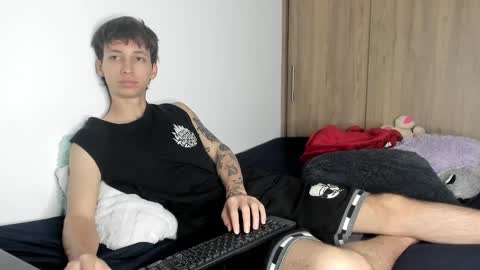 Snapshot of xamyu chatting on December 10, 6:44 am Xam online show from December 10, 6:44 am