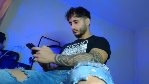 XanderCageX online show from December 3, 9:43 am