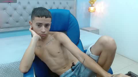 xavii_18_ online show from February 9, 3:23 pm