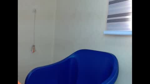 xcreamypussy online show from January 15, 7:37 am