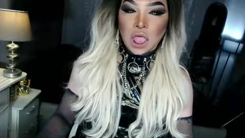 Zhavia online show from October 4, 2:31 am