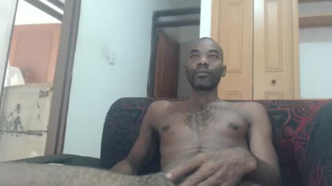 Snapshot of xdonvictor chatting on January 25, 12:37 pm Victor online show from January 25, 12:37 pm