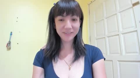 Snapshot of xdreamangel chatting on February 24, 2:19 am xdreamangel online show from February 24, 2:19 am