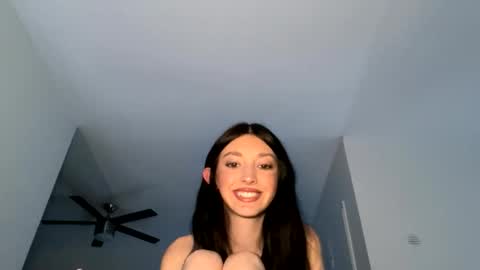 xenadreamx online show from April 29, 2:49 am