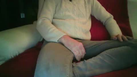 xeson47 online show from May 2, 11:43 pm