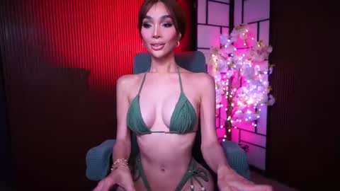 Anne online show from June 25, 4:31 am