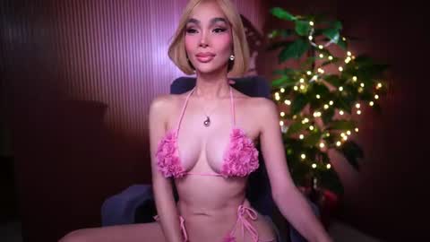 Anne online show from July 30, 1:50 am
