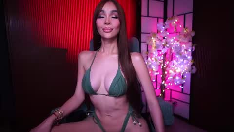Anne online show from June 25, 5:12 am